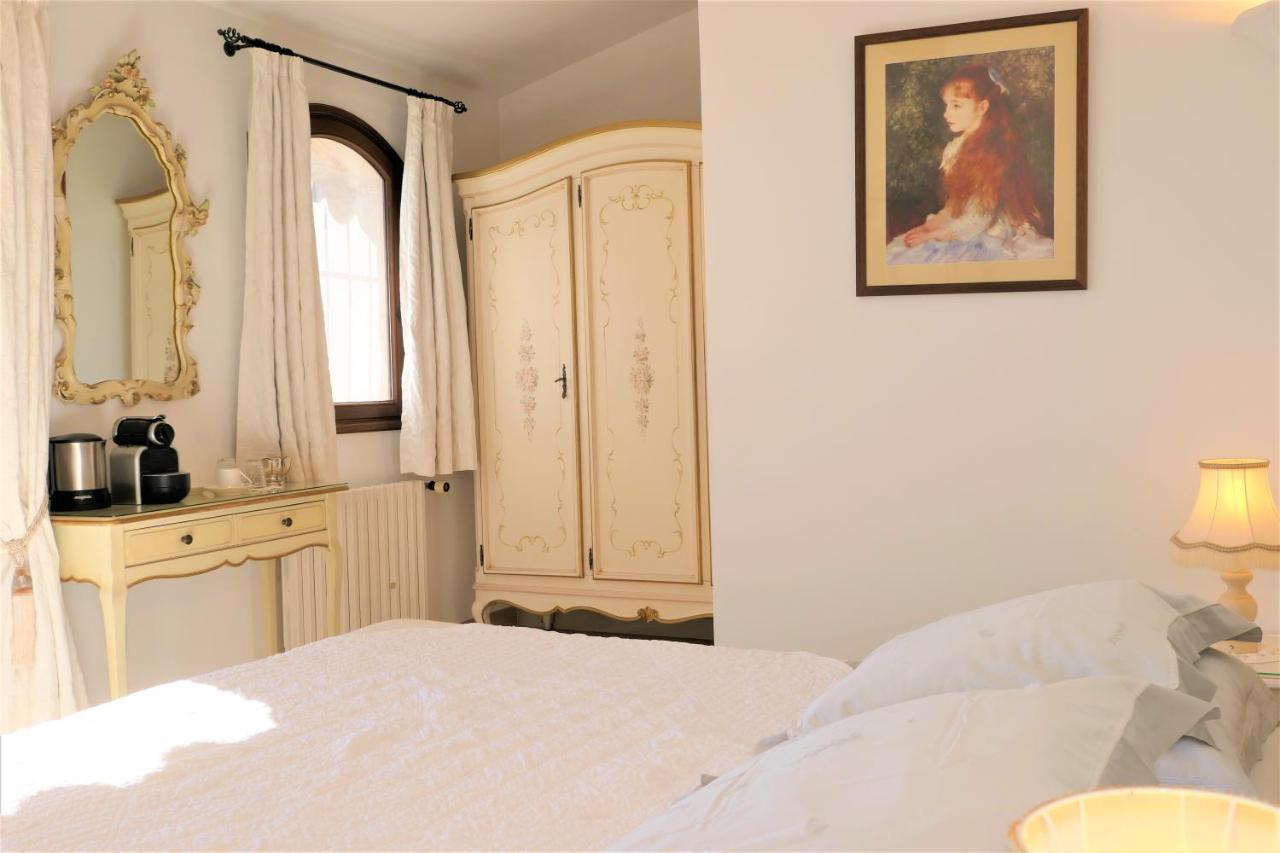 Bed and Breakfast La Bastide des Pins Vence Exterior foto