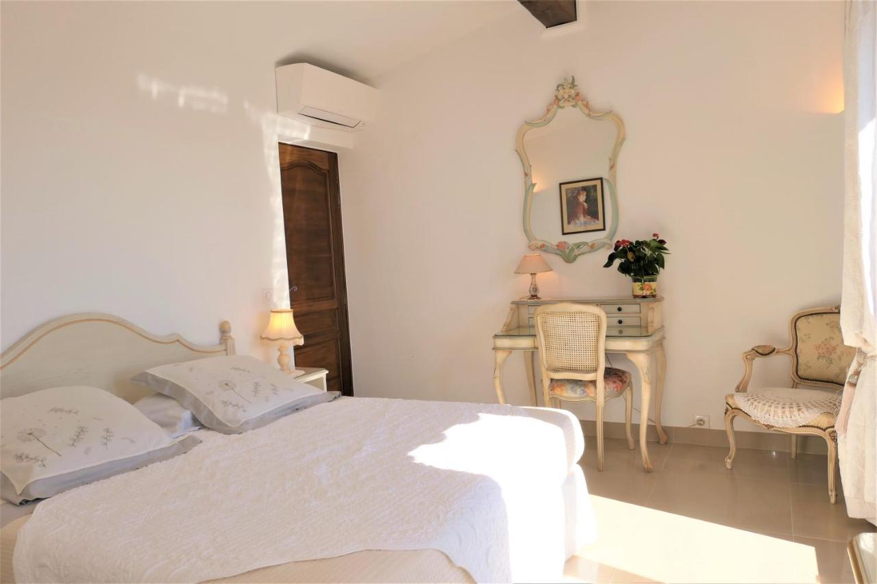 Bed and Breakfast La Bastide des Pins Vence Exterior foto