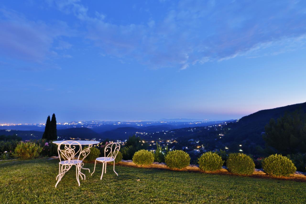 Bed and Breakfast La Bastide des Pins Vence Exterior foto